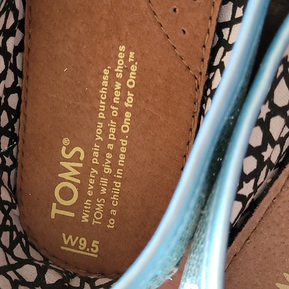 Blue sparkle Tom's - Picture 2 of 5